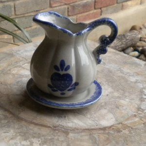 Vintage Sponged Heart Creamer with Plate China